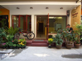 Отель PanPan Hostel  Бангкок
